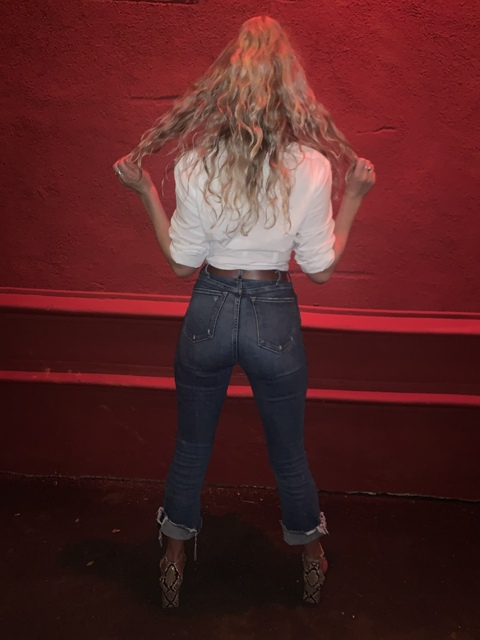 saphiredoll OnlyFans Leaks 

 picture 2