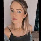View M I S S N I K K I (saphyresmiles) OnlyFans 417 Photos and 112 Videos for free 

 picture 1