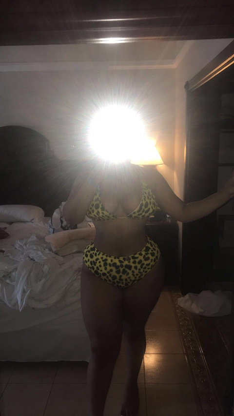 sapphireashanti (Sapphire Ashanti) OnlyFans Leaked Content 

 picture 2