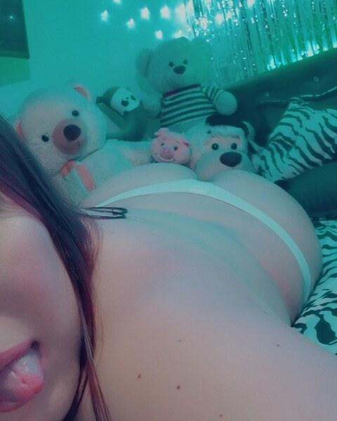 View sara_1 (Sara) OnlyFans 92 Photos and 78 Videos for free 

 picture 2