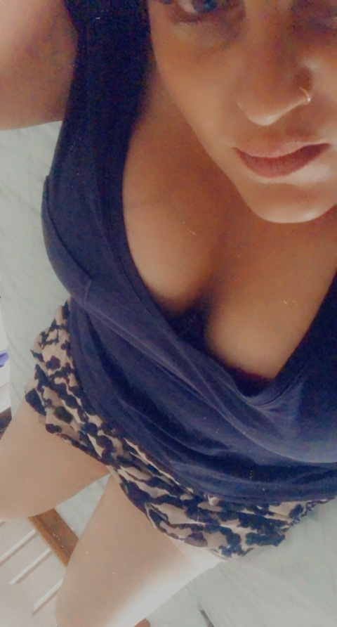 @sarah.886 leaks Onlyfans gallery for free 

 picture 2