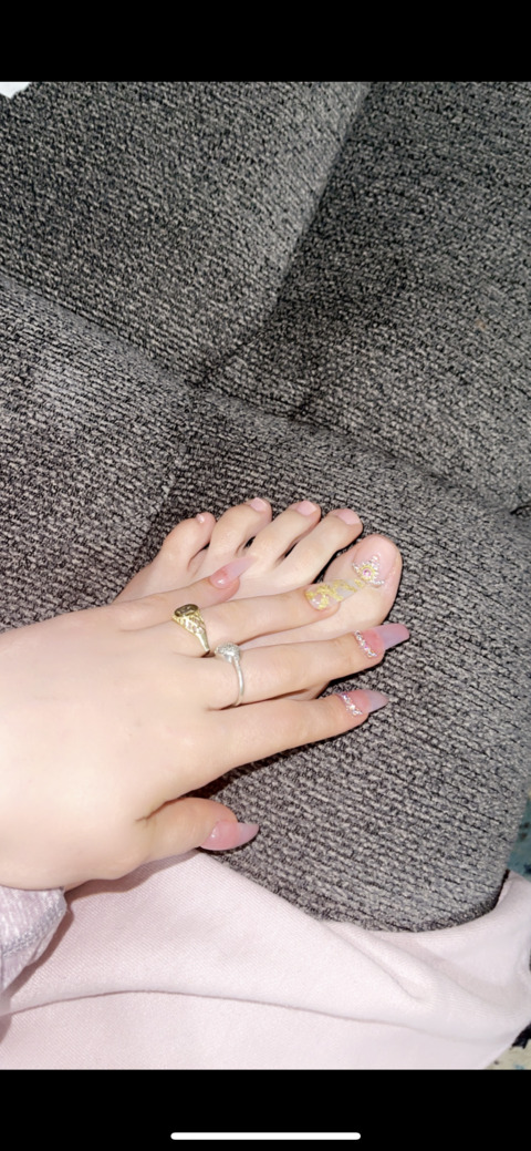 Onlyfans free sarah420 

 picture 2