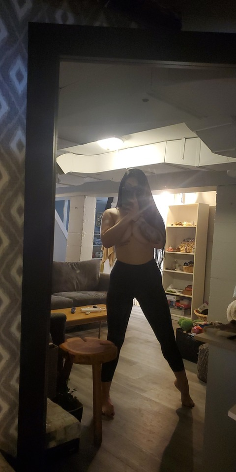 sarahbella08 (Sarah Bella) free OnlyFans content 

 picture 2