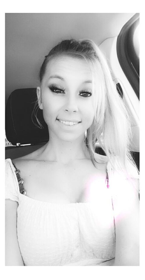 @sarahkay023 leaked Onlyfans videos free 

 picture 2