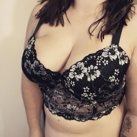 Get Free access to sarahmae_198free (Sarah 💋) Leaked OnlyFans 

 picture 2