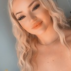 sarahsilvers (TheRealSarahSilvers) OnlyFans content 

 picture 1