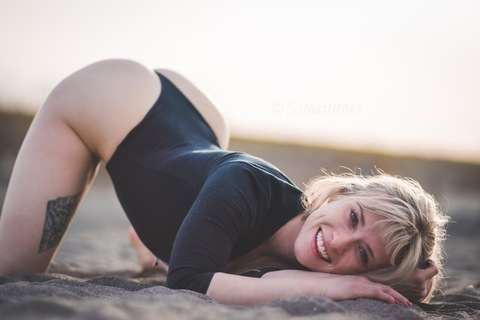 View saraxturner OnlyFans content for free 

 picture 2