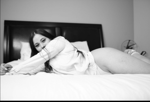 saren1 OnlyFans Leaked Photos and Videos 

 picture 2