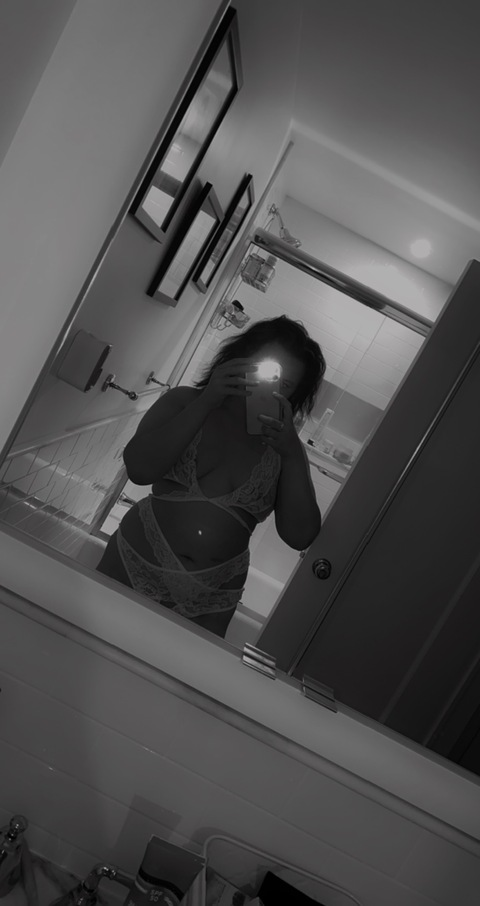 View sasharinakatehoffman OnlyFans content for free 

 picture 2