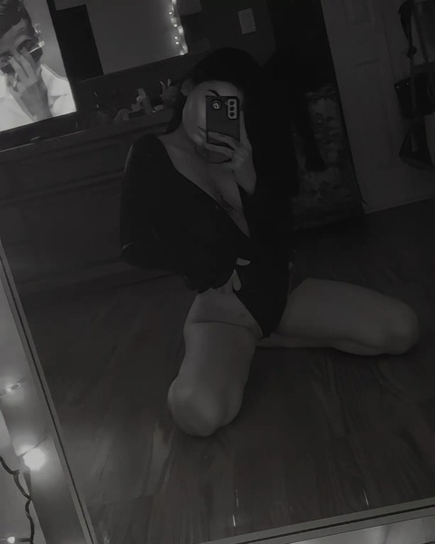 View sashazapiola OnlyFans videos and photos for free 

 picture 2