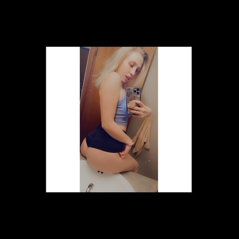 sassblasta OnlyFans Leak (253 Photos and 54 Videos) 

 picture 2