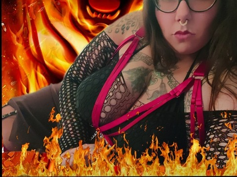 satansstepmom OnlyFans Leaked (717 Photos and 548 Videos) 

 picture 2