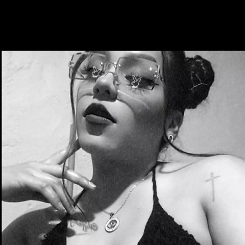 Free access to @sativaverde (Neva Vazquez) Leak OnlyFans 

 picture 2
