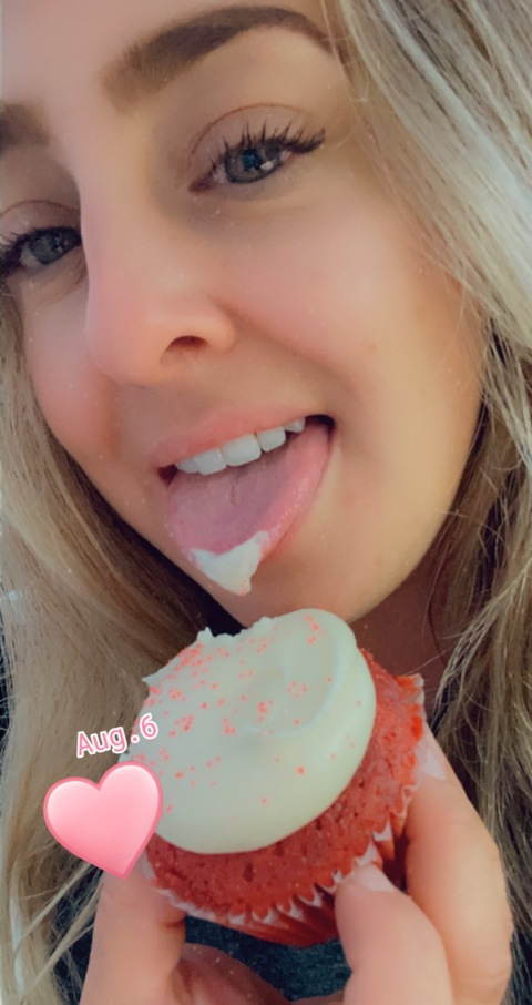 Onlyfans leaked saundra_sativa 

 picture 2