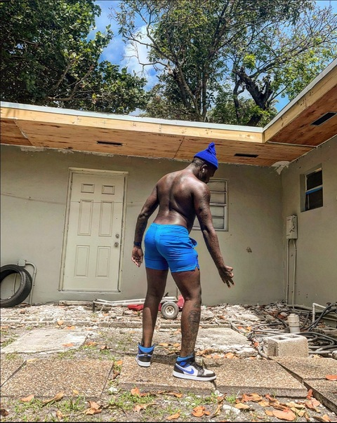 Onlyfans free savageaihhdebo 

 picture 2
