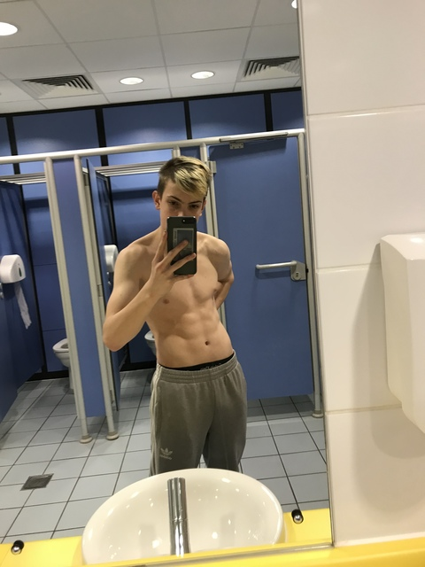View savagefree (Savage Unleashed) OnlyFans 71 Photos and 31 Videos leaked 

 picture 2