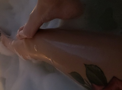 scarlet_dawn207 OnlyFans Leaked (124 Photos and 8 Videos) 

 picture 2
