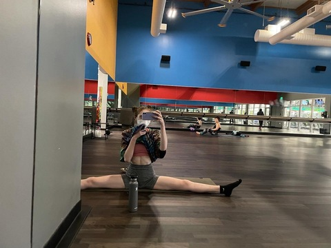 scarlet_hartt (Scarlet) free OnlyFans Leaked Pictures & Videos 

 picture 2
