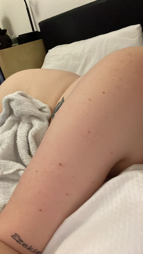 Get Free access to scarletrosederriere Leaks OnlyFans 

 picture 2