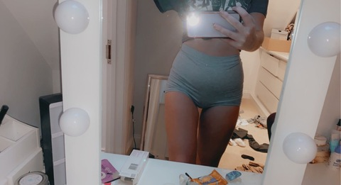 View scarlettcarter99 OnlyFans content for free 

 picture 2