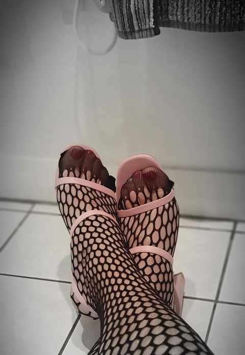 Onlyfans leak scarlettcdxx21 

 picture 2