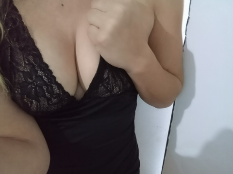 @scarletthothot leaked Onlyfans photos for free 

 picture 2
