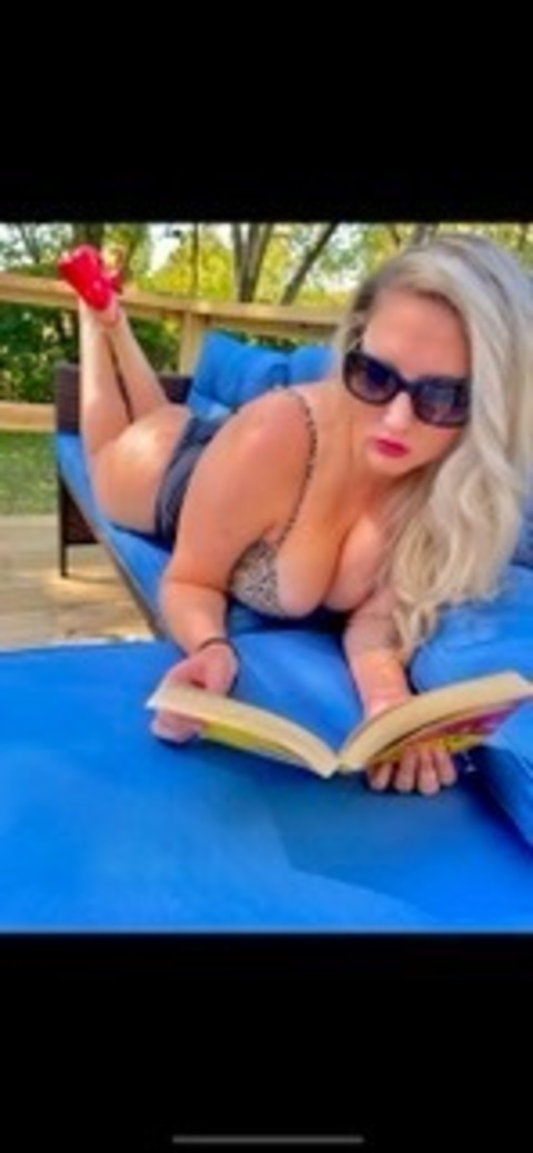 View scarlettoohh OnlyFans videos and photos for free 

 picture 2
