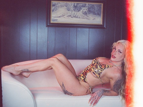 scarlittrip OnlyFans Leaked 

 picture 2