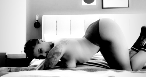 View scorpionsirensong OnlyFans videos and photos for free 

 picture 2