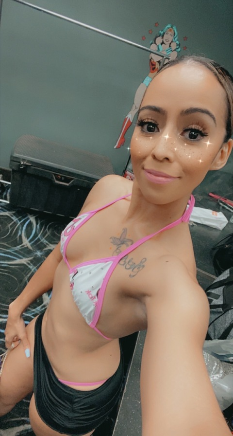 scorpiososo OnlyFans Leak 

 picture 2