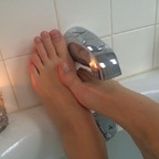 View seattlekitten (2gurls1foot) OnlyFans 5 Photos and 0 Videos gallery 

 picture 1