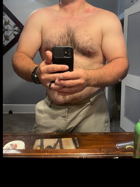 View secretdaddy35 (Your Secret Daddy) OnlyFans 20 Photos and 10 Videos for free 

 picture 2