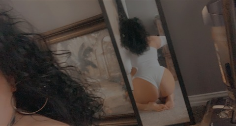 seductiveshel17 (Mamíshel) OnlyFans Leaked Pictures & Videos 

 picture 2