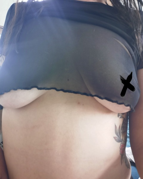Onlyfans leak selenemystique 

 picture 2