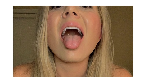 View Emmi (semiemmi) OnlyFans 41 Photos and 12 Videos leaks 

 picture 2