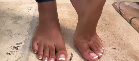 View sensualsoleseekers2 (Sehvyn Marie💋) OnlyFans 67 Photos and 17 Videos gallery 

 picture 2