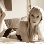 Onlyfans leak serenahotwife 

 picture 1