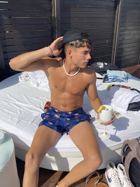 Download sergioshez OnlyFans videos and photos free 

 picture 2