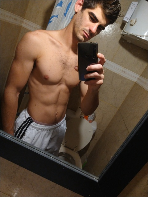 seximen2 OnlyFans Leaks (17 Photos and 1 Videos) 

 picture 2