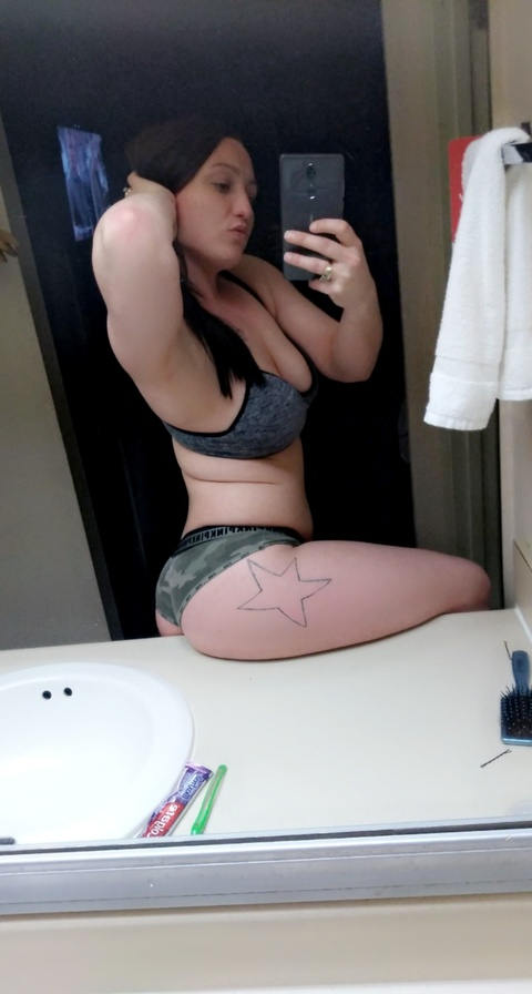 View sexximarie2021 OnlyFans videos and photos for free 

 picture 2