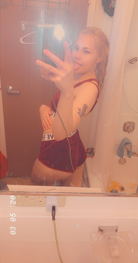 sexxylexii224 OnlyFans Leak (21 Photos and 10 Videos) 

 picture 2