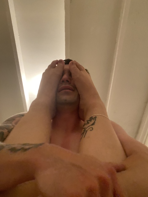 View sexycouplefunxo OnlyFans content for free 

 picture 2