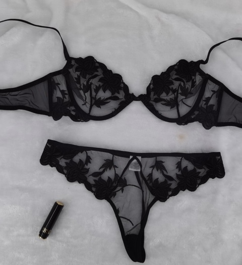 sexyhanhan OnlyFans Leaks (13 Photos and 1 Videos) 

 picture 2