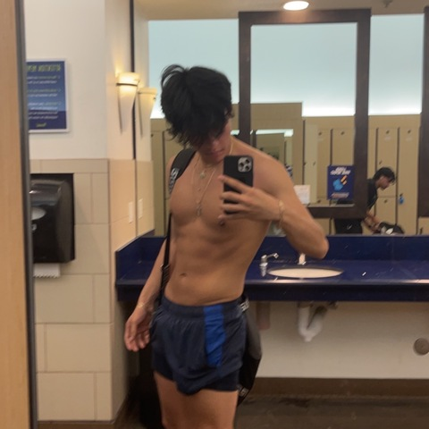 View sexylatinowithgoodhair (The cute one) OnlyFans 6 Photos and 16 Videos gallery 

 picture 2