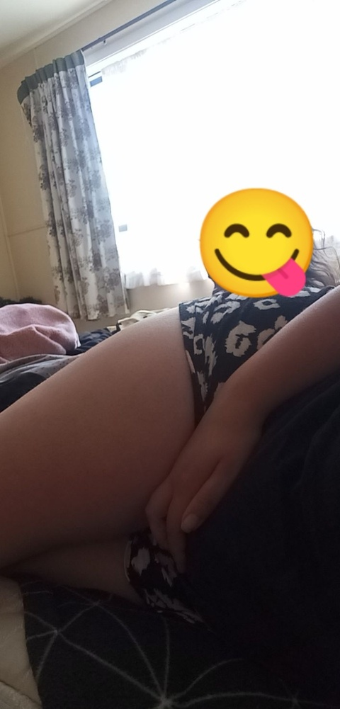 sexymumma2021 (Sexymumma2021) OnlyFans Leaked Pictures and Videos 

 picture 2