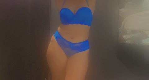 sexyonne OnlyFans Leak (4 Photos and 0 Videos) 

 picture 2