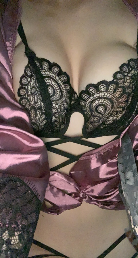 View sexysaddie78 OnlyFans content for free 

 picture 2