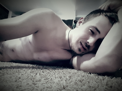 sexyscott26 (Sexyscott) free OnlyFans Leaked Pictures and Videos 

 picture 2