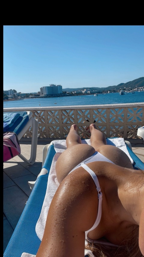 Onlyfans leak shannnlx 

 picture 2