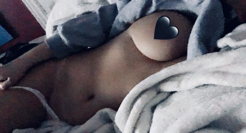 View shantits OnlyFans content for free 

 picture 2